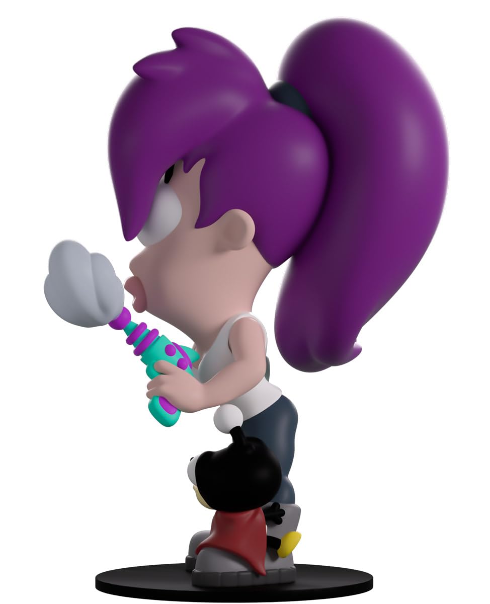 Youtooz Futurama Leela Nibbler packaging window art enhances gifting appeal