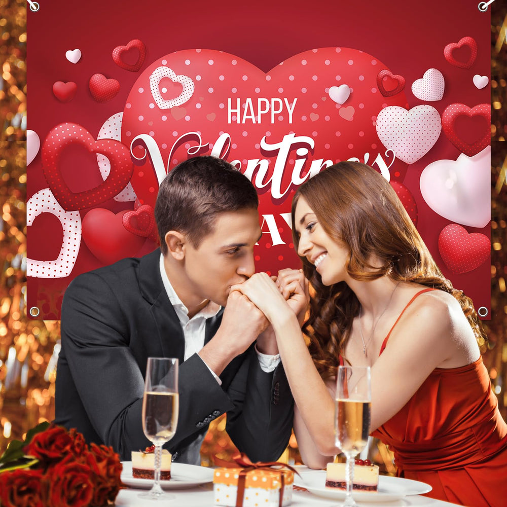 YQUQWN Valentines banner outdoor-use suited for garden or patio scenes.