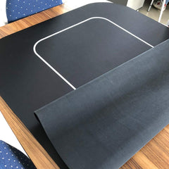Yuanhe lightweight table top setup on a table