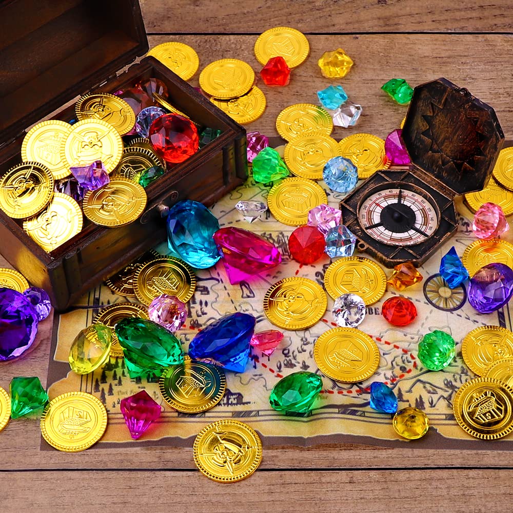 YUJUN pirate map and compass set enhances treasure search.