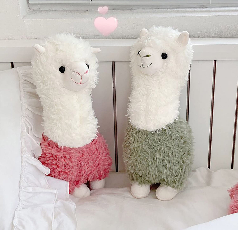 YUKOUQIAN alpaca plush doll for kids' imaginative play and hugs.