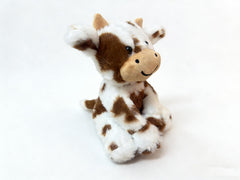 YUKOUQIAN 8-inch cow plush makes a thoughtful birthday gift.