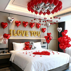 YuleFang 27in Love Bear foil balloon as a centerpiece statement