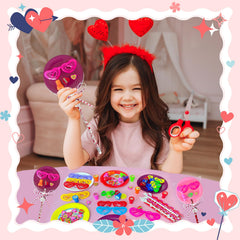 Yuminefeety giant-lollipop stationery set with glasses for playful accessories.