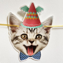 YUNSHANGMO Glitter birthday banner adds shimmering flair to celebrations