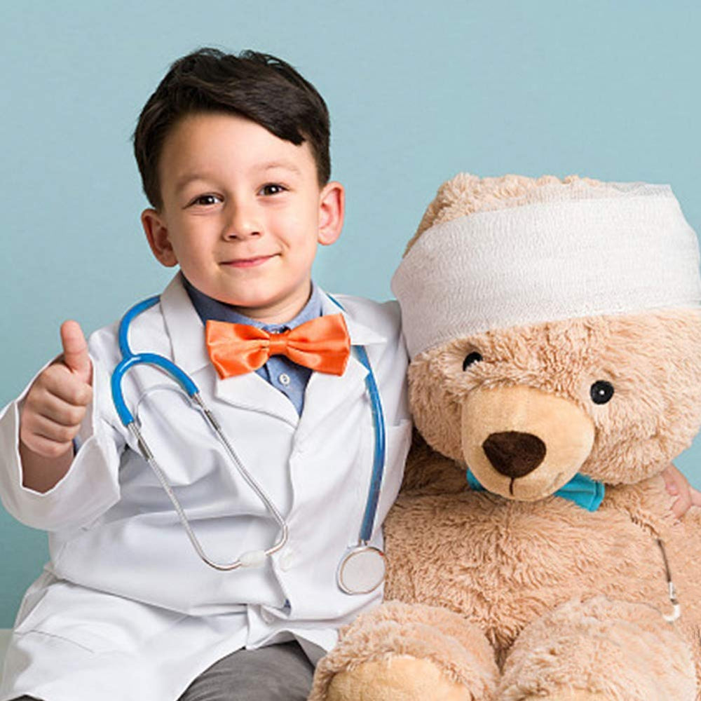 Heartbeat demonstration with Zcaukya stethoscope during pretend play
