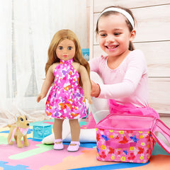 ZITA ELEMENT includes doll clothes set to encourage dressing-up and storytelling.