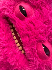 17-inch XL plush from ZURU, standout display piece and gift option.