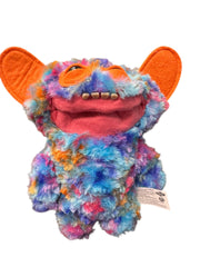 ZURU Fuggler Chaos Crew deep blue fur makes bold display