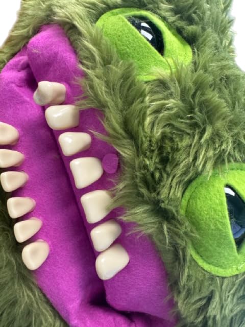 Rare butt-on hole detail on ZURU Fugglers Bigg Fuggs Chuckles.