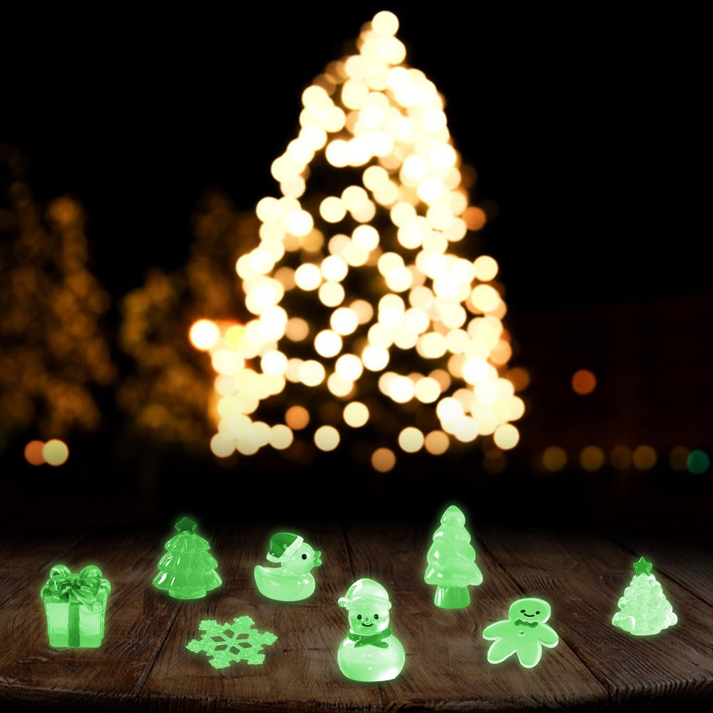 ZXSWEET Christmas miniatures add charm to gardens, rooms, desks, and party decor