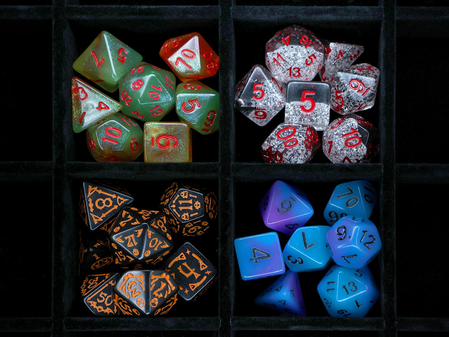 1985 Games Fright Night Dice Bag portable design supports gaming anywhere