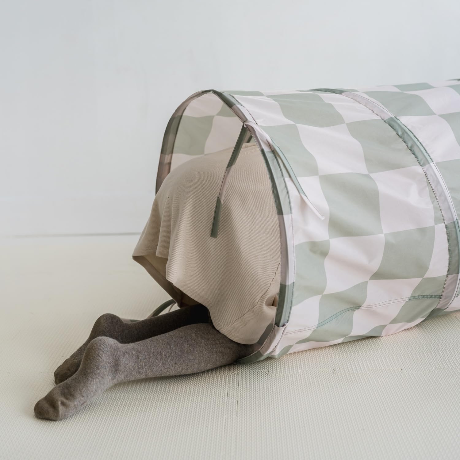 3 Sprouts recycled fabric tunnel highlights eco-friendly materials