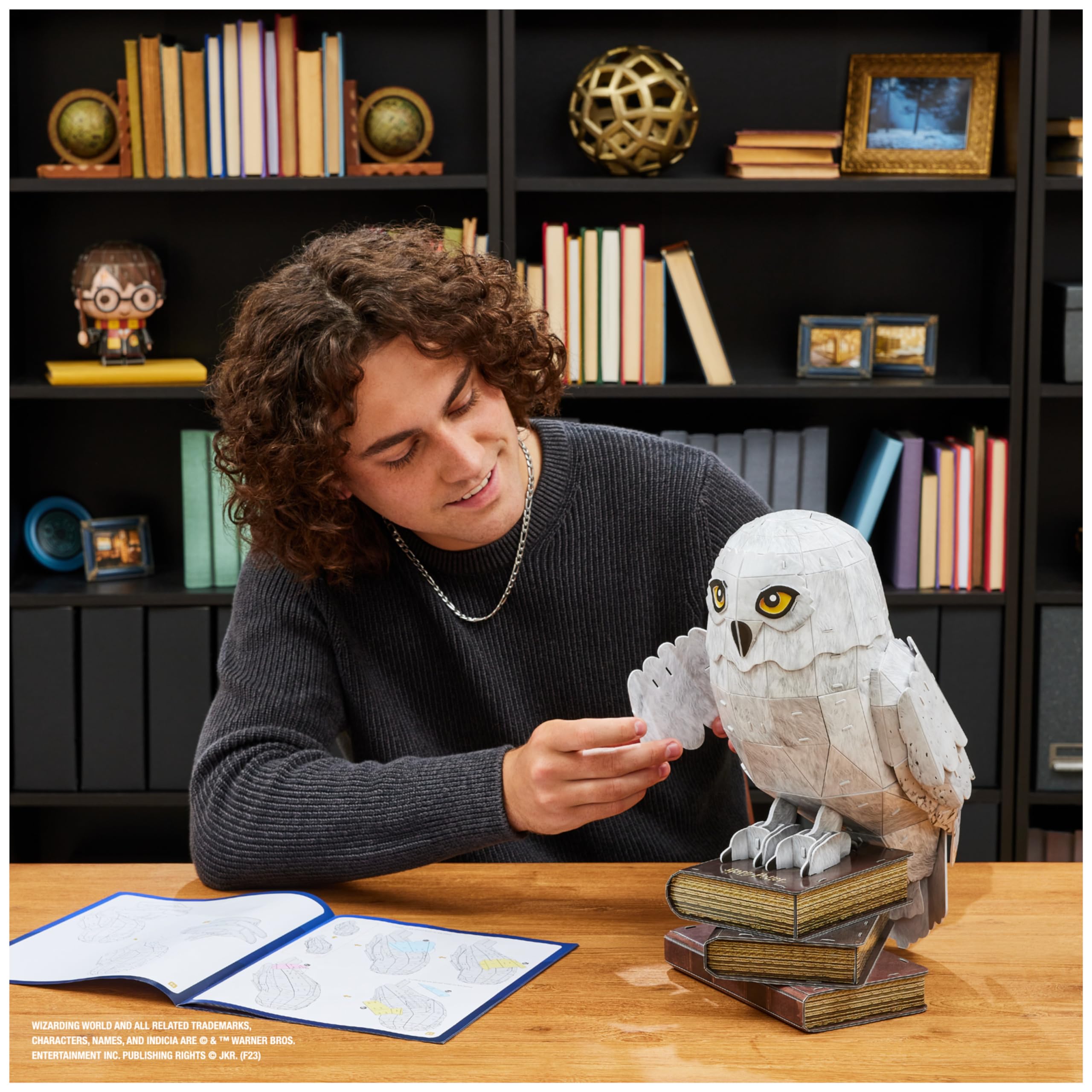 4D Build Hedwig is part of a larger 4D Build Harry Potter collection.