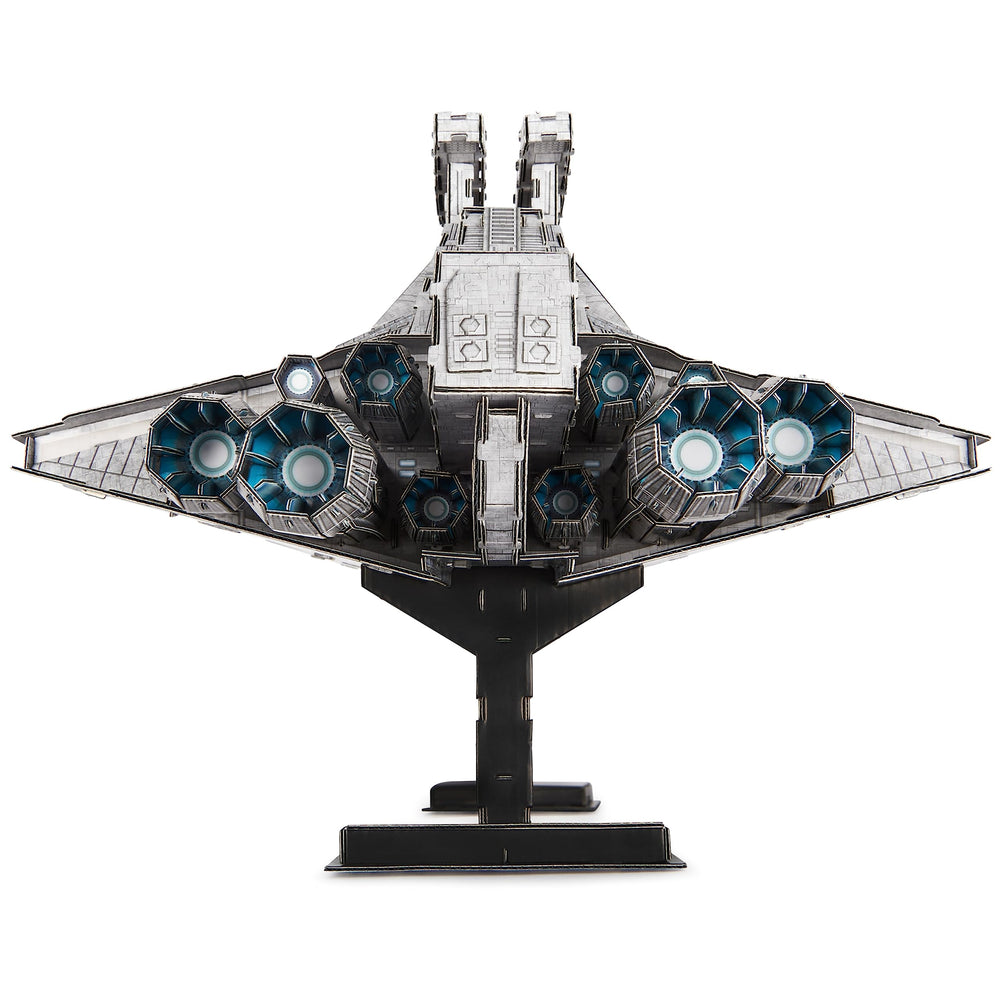 Venator parts and glue setup for easy build progress.