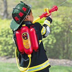 4E's Novelty water tank 1.3L enables extended backyard water battles.