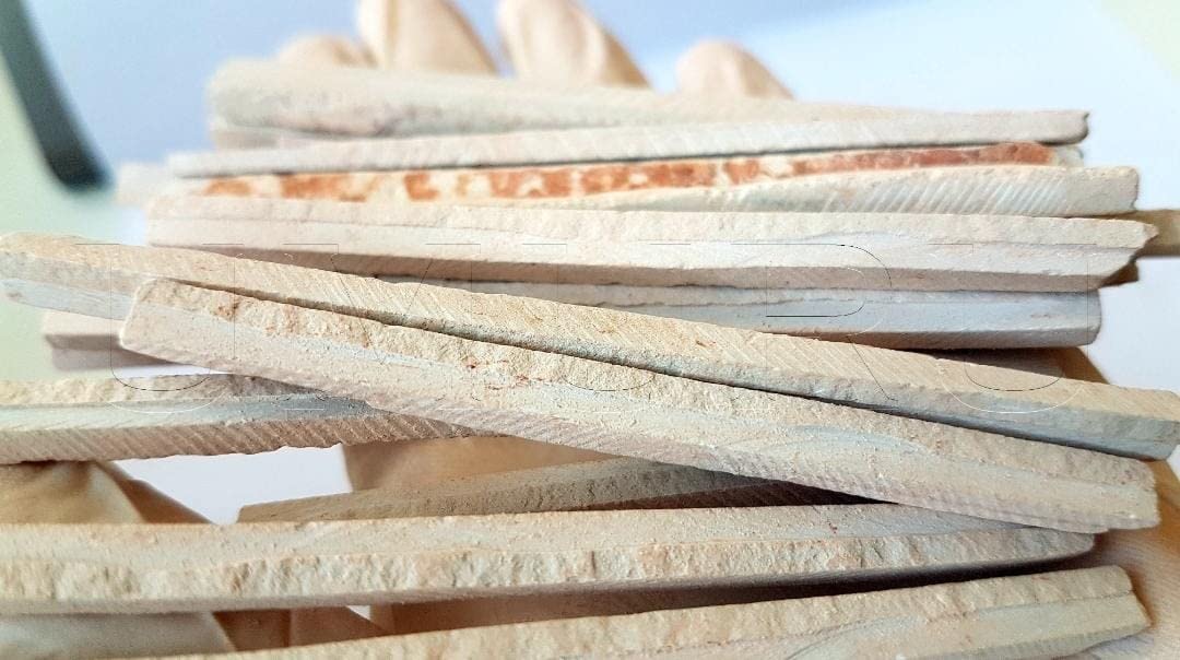 4OUR FAITH slate pencils suitable for delicate notes and quick reminders.