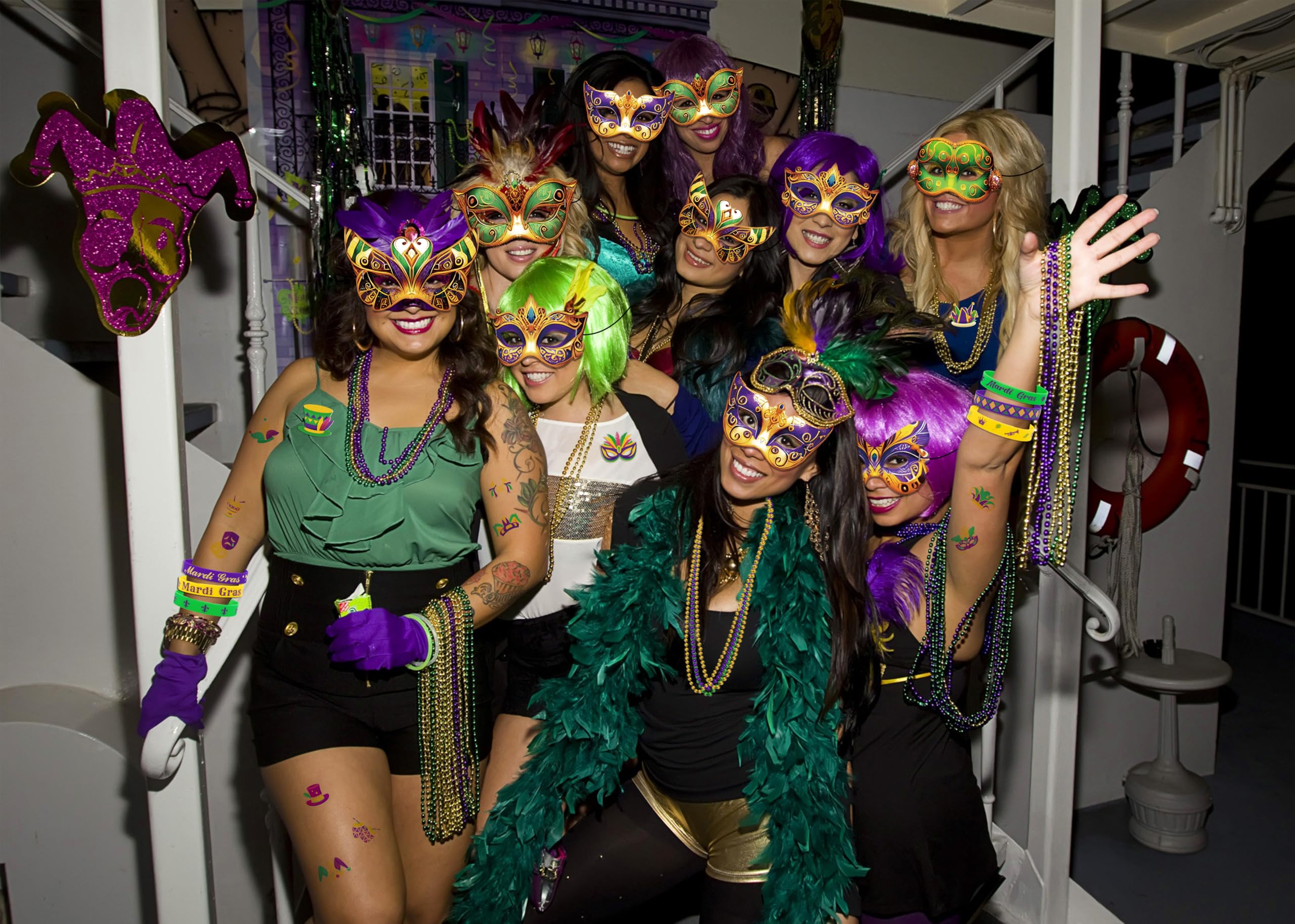 80UncleKimby Mardi Gras masks with cords, six styles, ideal for fun costume moments.