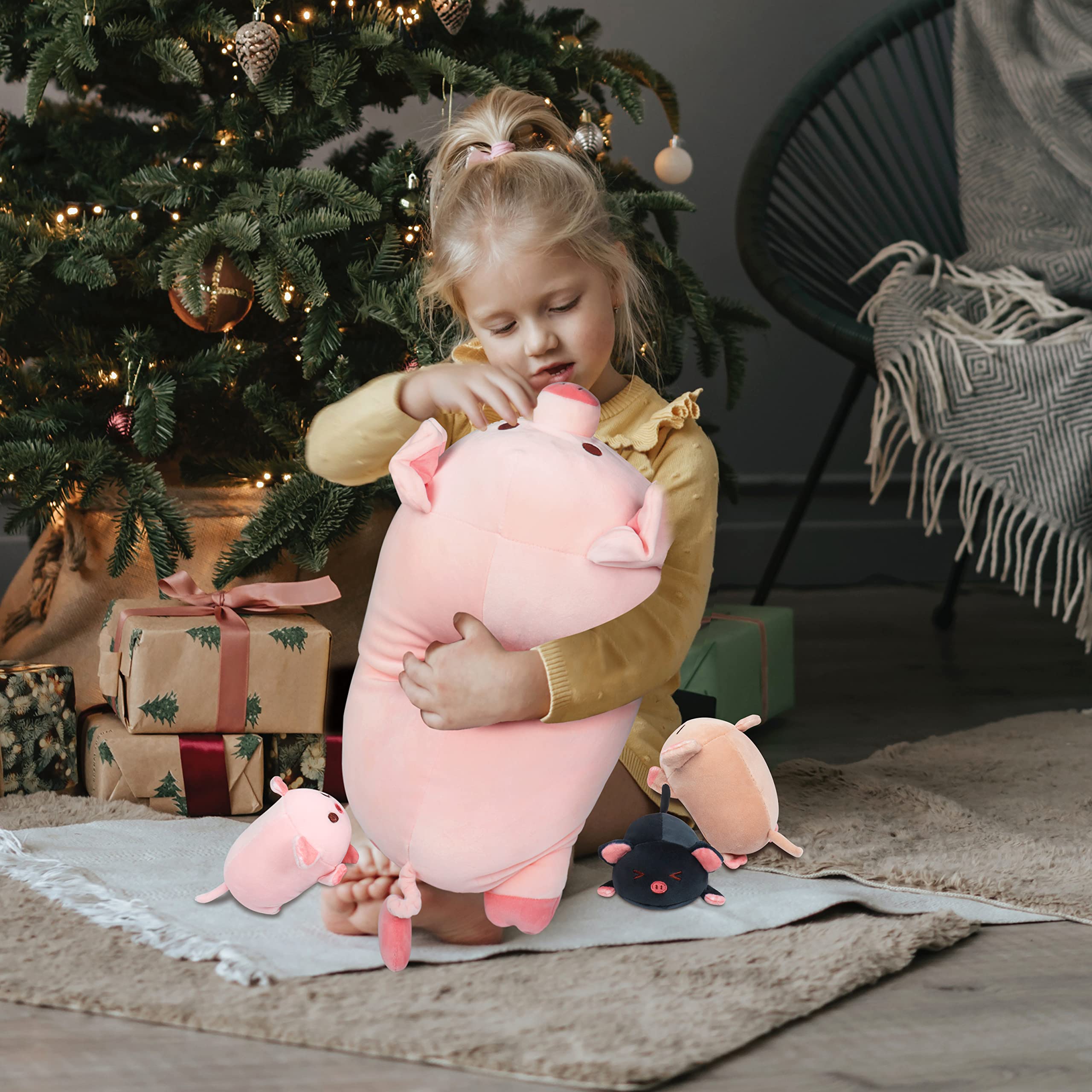 Achwishap soft-down cotton fill, a plush that keeps shape after hugs.