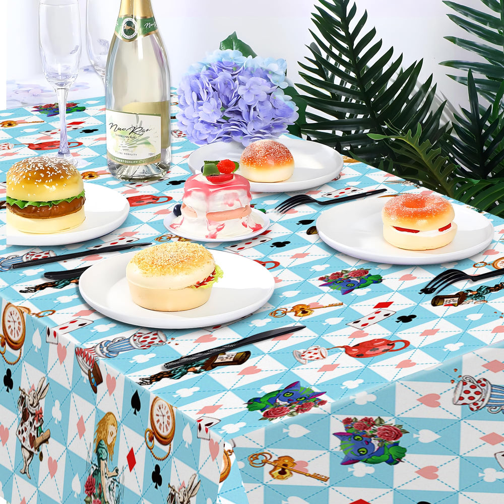 Adirasenotek 3D-printed pattern adds realistic, vibrant party ambiance.