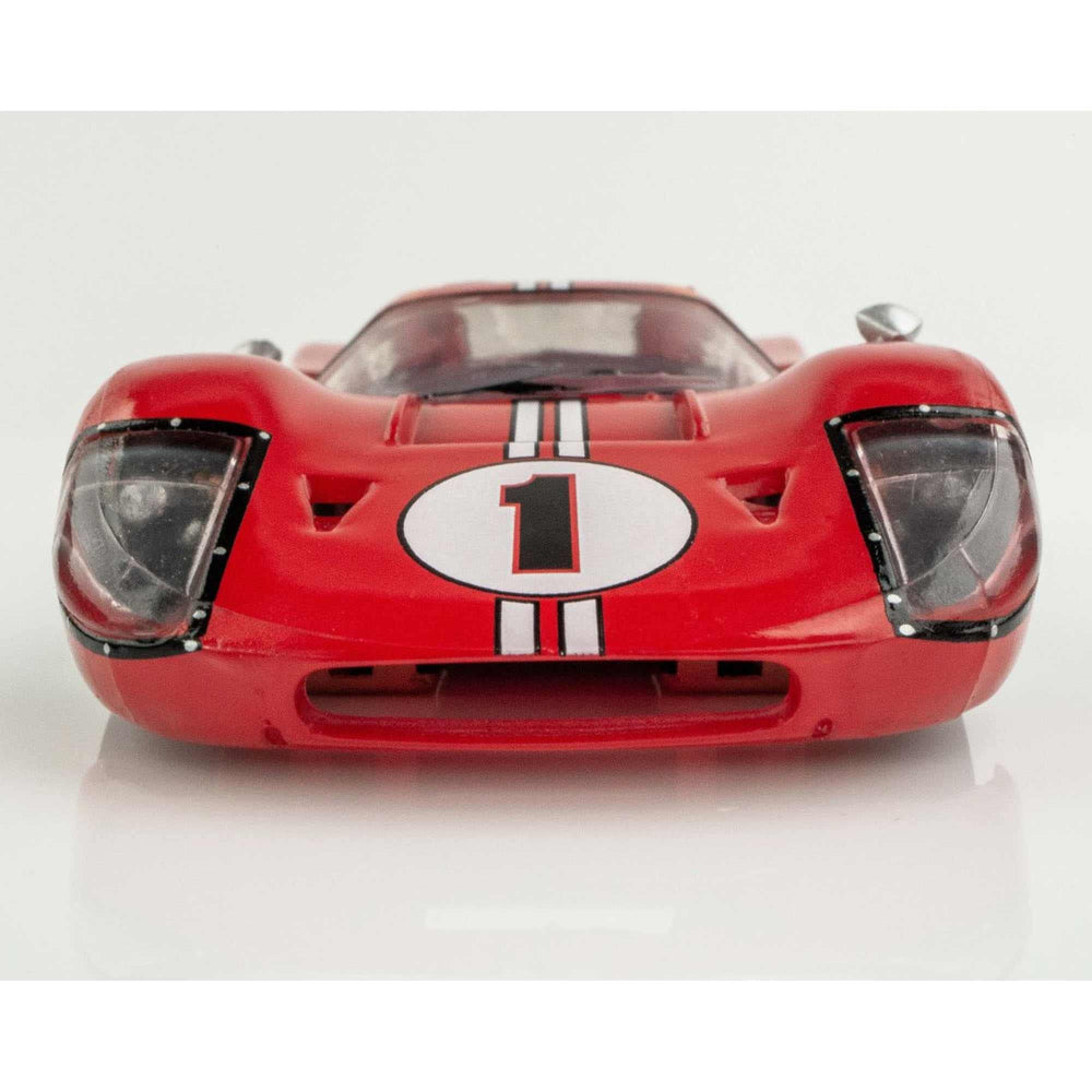 AFX Ford GT40 MkIV #1 cockpit bubble roof shot focuses on driver-fit and scale look