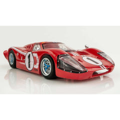 AFX Ford GT40 MkIV #1 on-track shot demonstrates performance potential on HO racers