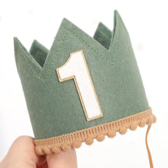 Close view of forest-green felt and lightweight construction for easy wear.