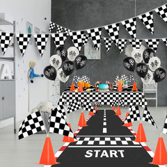 AHIER 6.5ft racetrack running mat guides guests along the course.