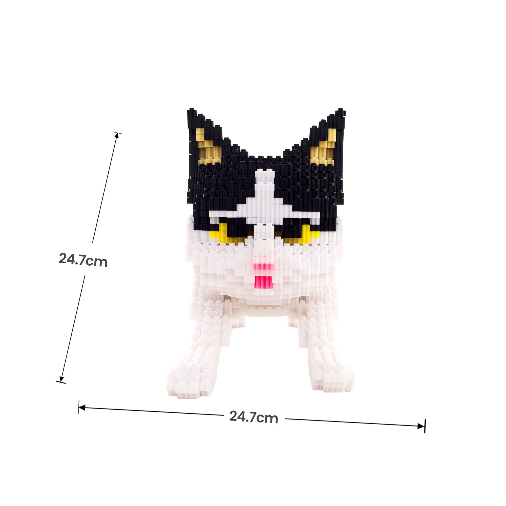 AHZILEI Cow Cat model front detail shows tiny pieces ideal for collectors