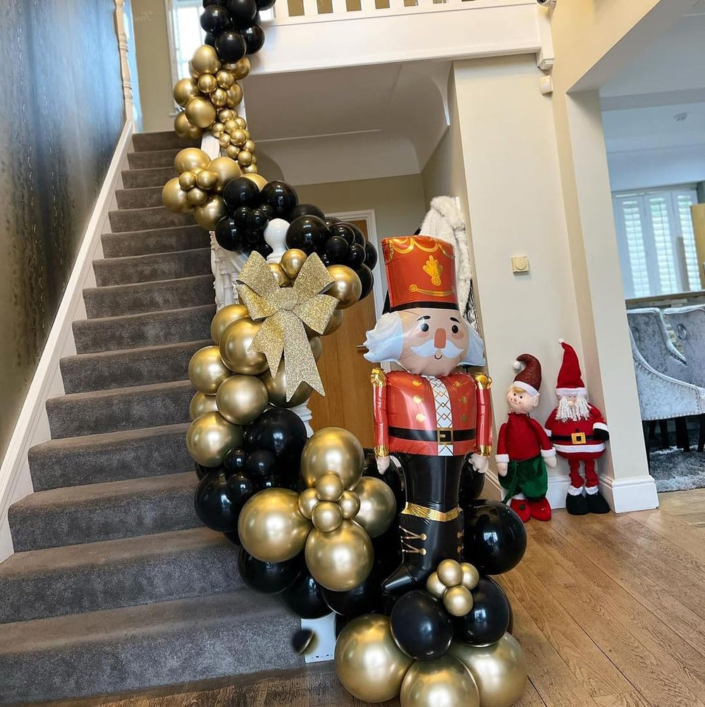 AIOZX balloons suit indoor or outdoor party setups.