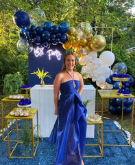 Aiwolf sand white balloons create versatile, soft backdrop for celebrations