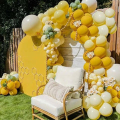 Aiwolf yellow balloon ribbon included helps you finish elegant centerpieces quickly.