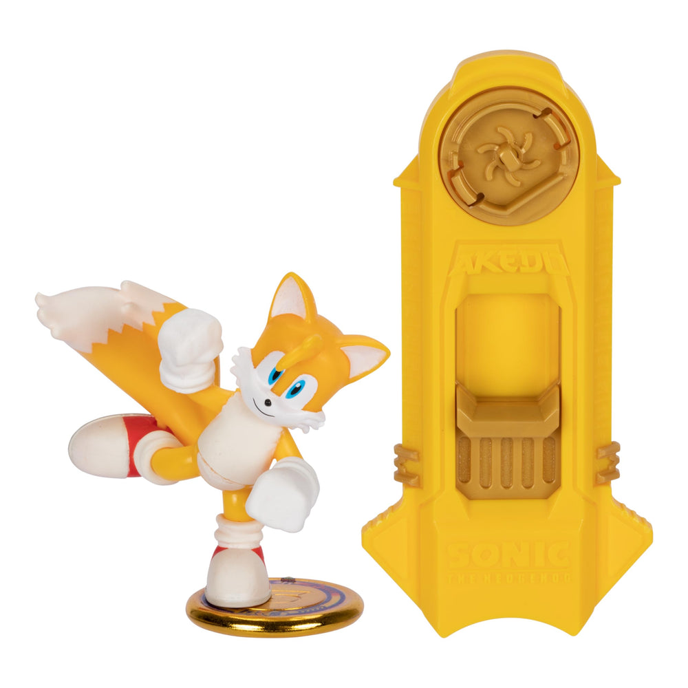 Akedo Sonic Versus Pack unboxing moment reveals components and controllers
