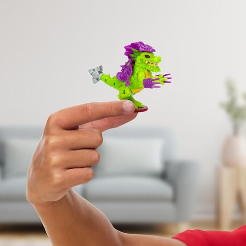 Venom Claw 360-degree spin attack for agile repositioning.