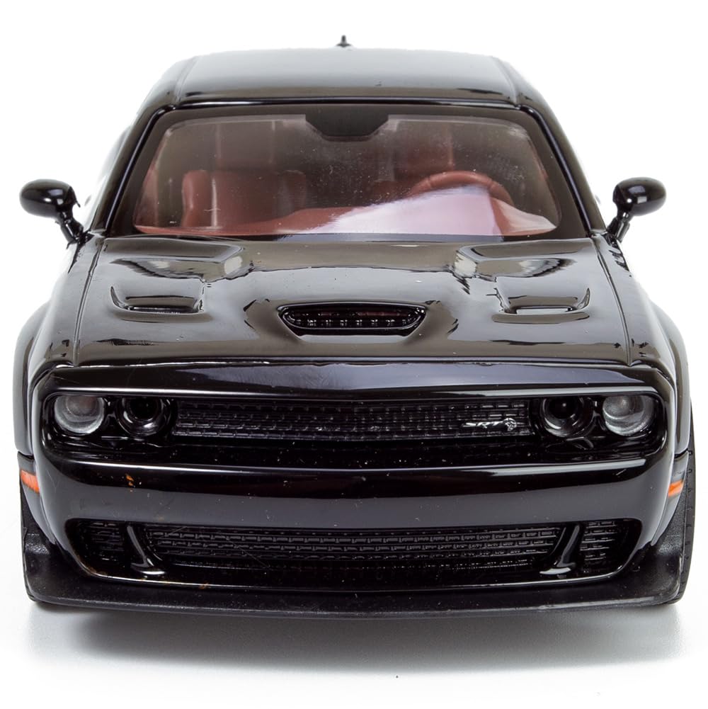 All Star Toys Challenger SRT Hellcat Widebody glossy paint boosts shelf appeal.