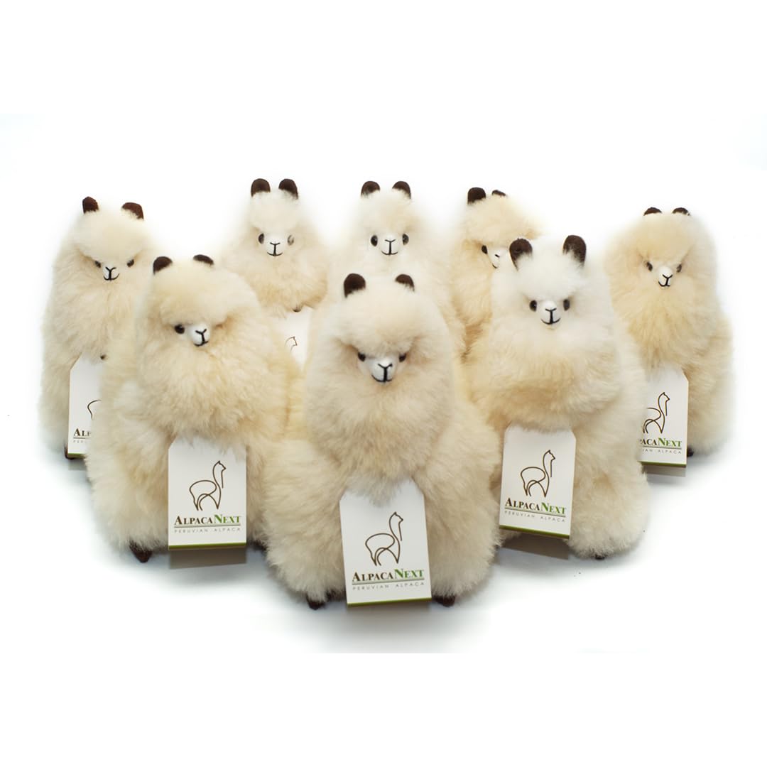AlpacaNext compact 9-inch plush suitable for small gifts