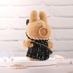 ALTRJO total outfit for 17cm dolls inspires imaginative, collectible displays.