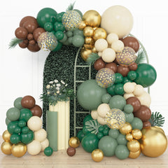 Amandir 5 inch metallic balloons add delicate detail to the garland