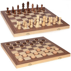 AMEROUS chess pieces set in pine wood with smooth finishes.