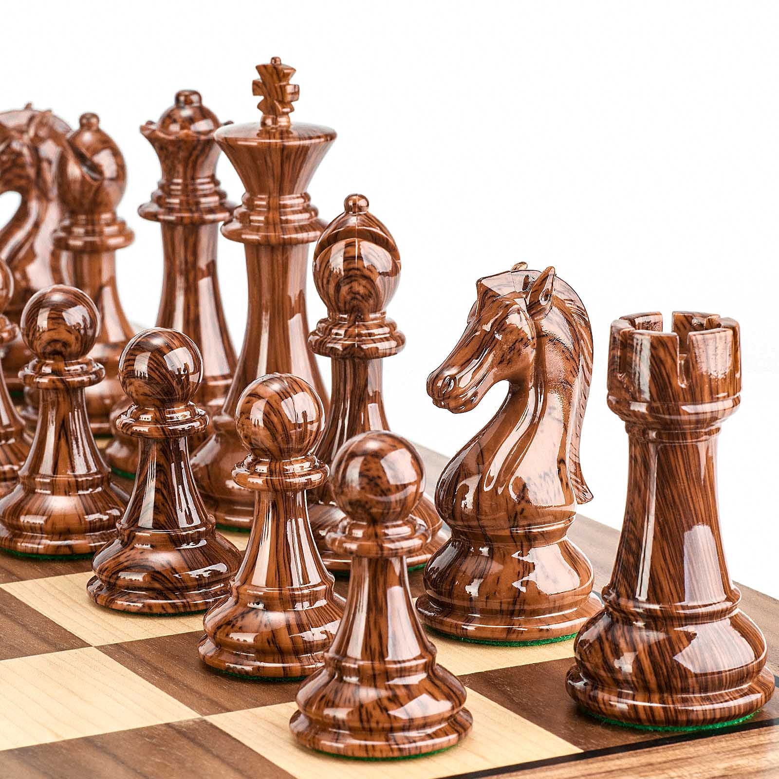 AMEROUS 4.25-inch king piece with heavy, stable feel for tournament-style play
