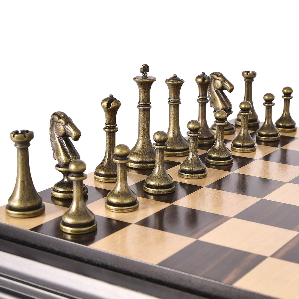 AMEROUS portable travel case supports on-the-go chess sessions.