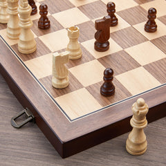 AMEROUS felt bottom protects surfaces and reduces noise during play.