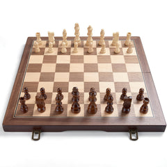 AMEROUS magnetic Staunton pieces stay steady during play.