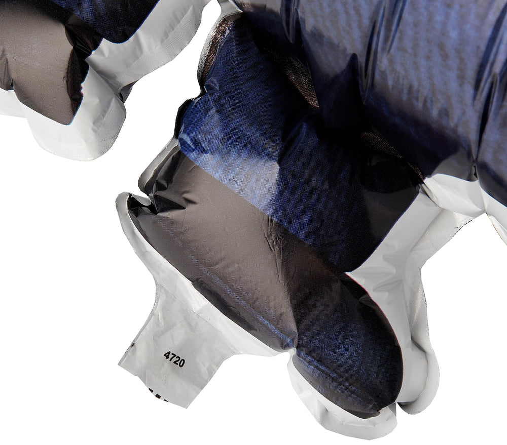 Amscan foil balloon with self-sealing valve inflates easily