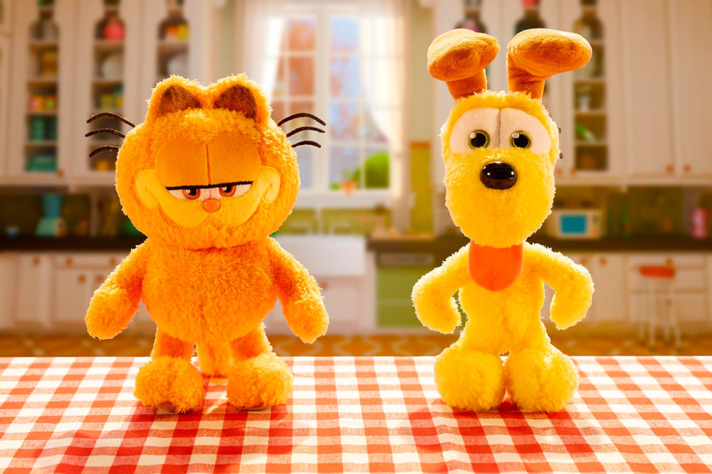 Animagic Garfield cat plush gift idea for birthdays or holidays