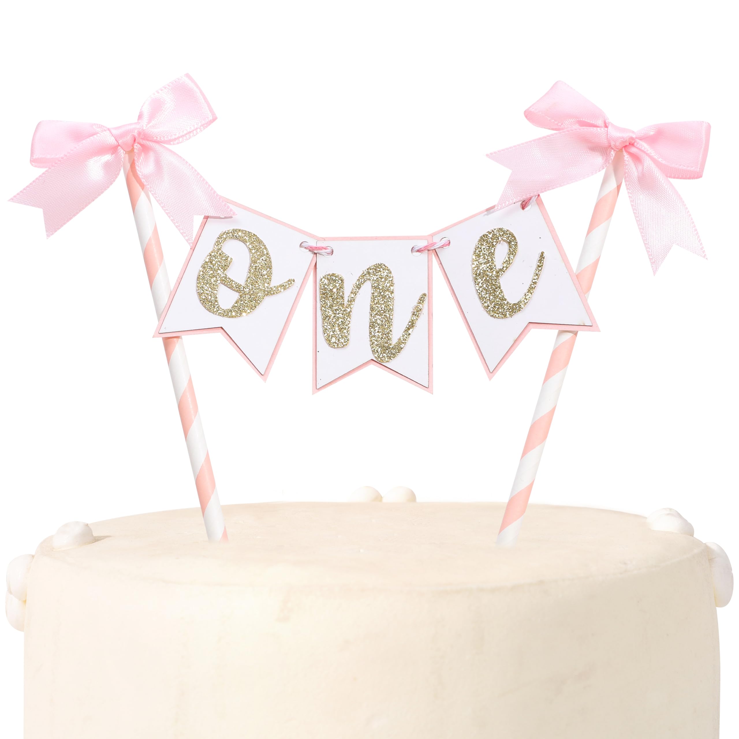 AOQURE pink bow topper is versatile for cakes and pastries alike.