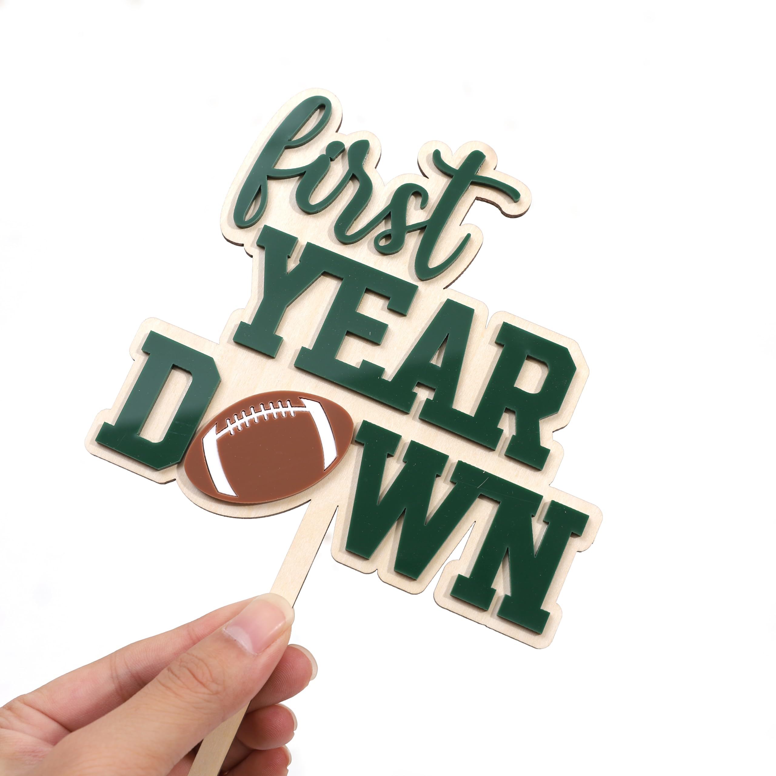 AOQURE reusable wooden topper easy to store after celebrations.
