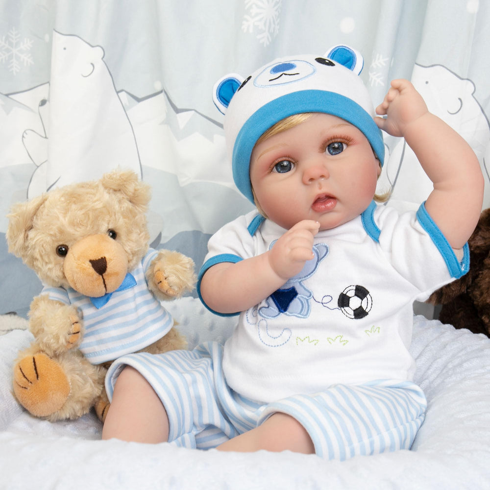 Aori 2.0 Reborn Doll clothes set with outfit and accessories.