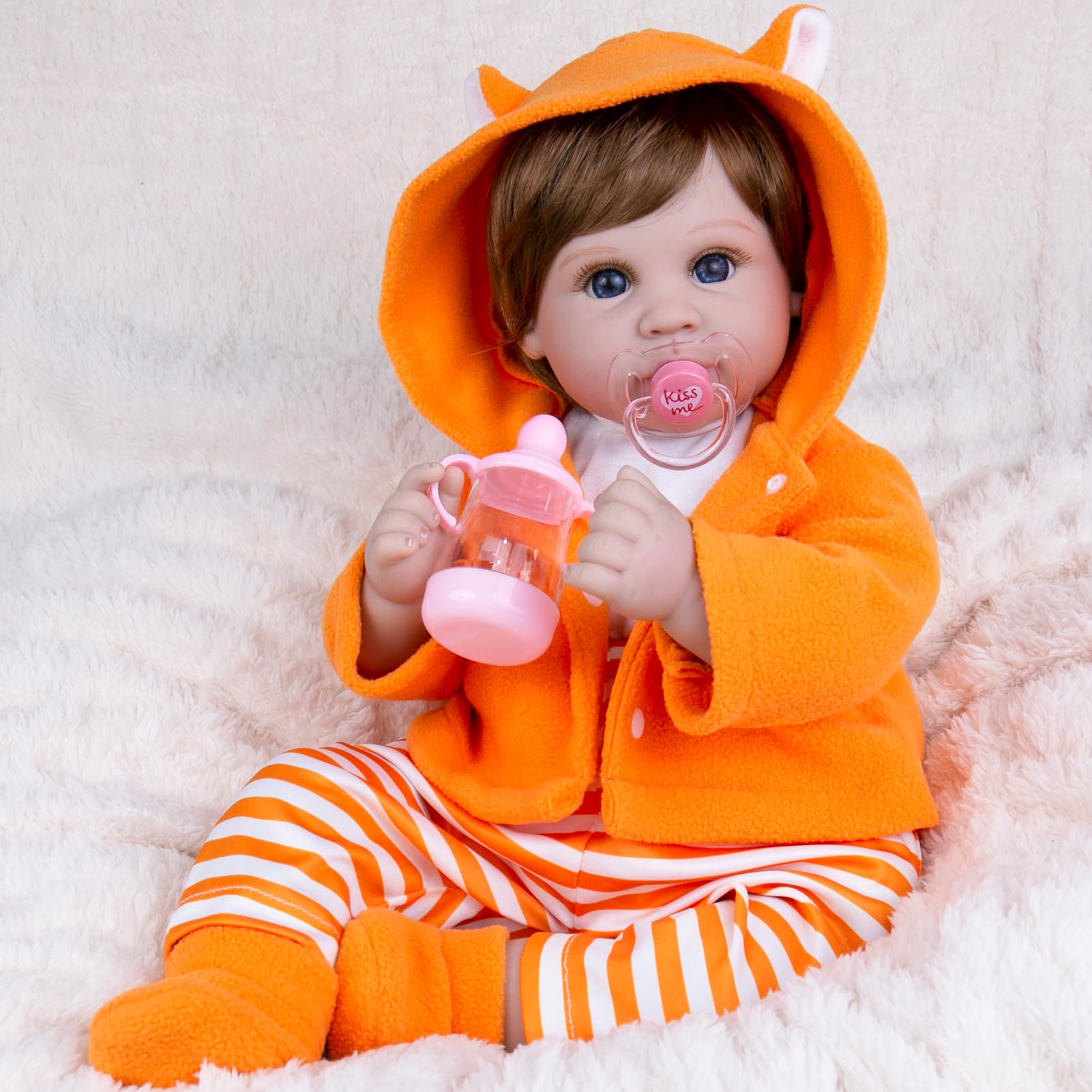 Aori Reborn fox outfit shown for charming dress-up storytelling and imagination