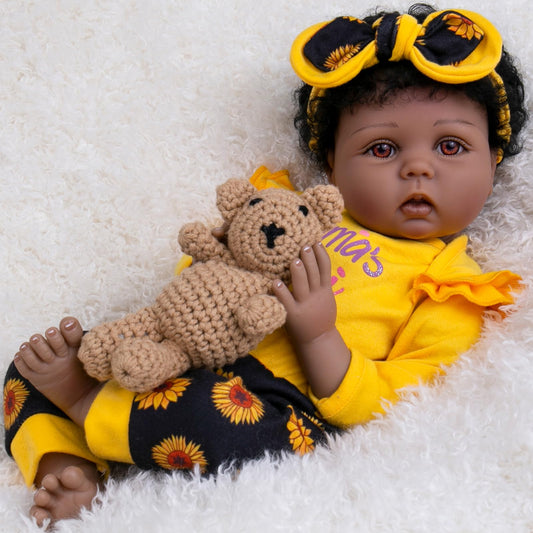 Aori Reborn doll face with large brown eyes and detailed lashes.